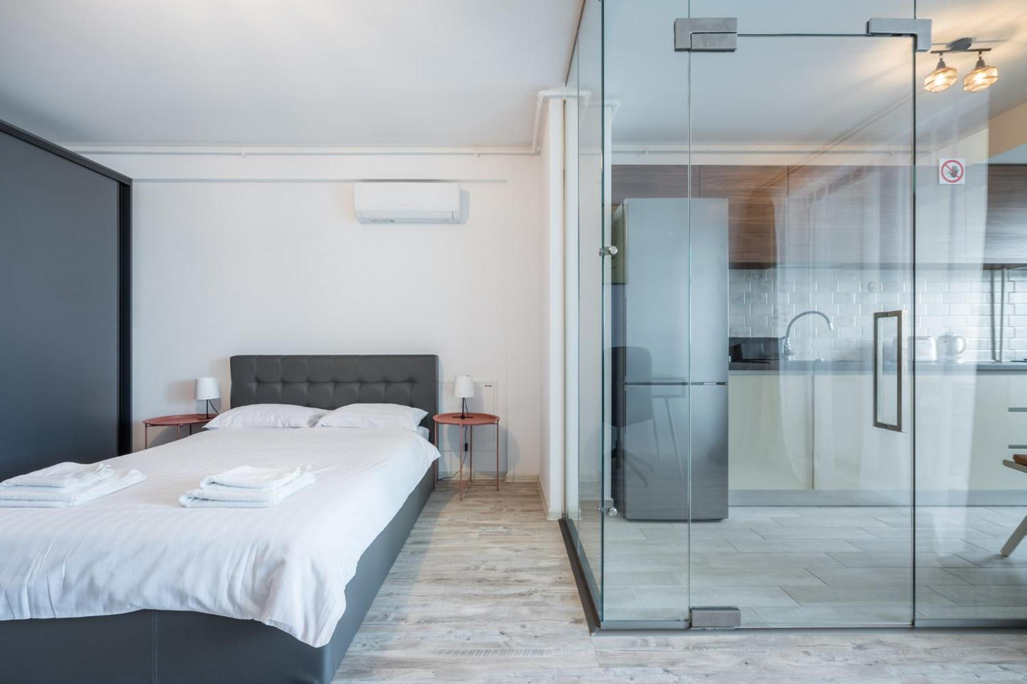 The Roka Studio Bucureşti Ngoại thất bức ảnh